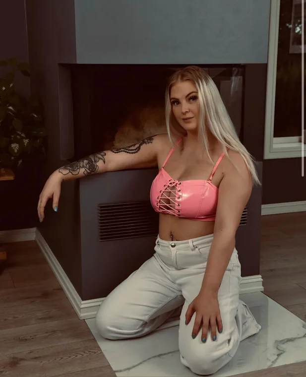 Kine Larsen – norsk OnlyFans-skaper