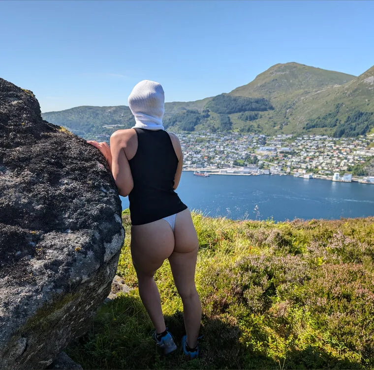 Couplehiking – norsk OnlyFans-skaper