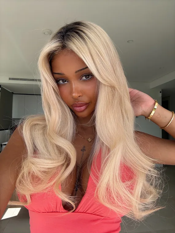 Henni Othilie – norsk OnlyFans-skaper