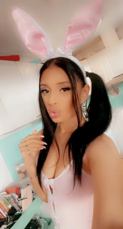 Hotbabewanted – norsk OnlyFans-skaper