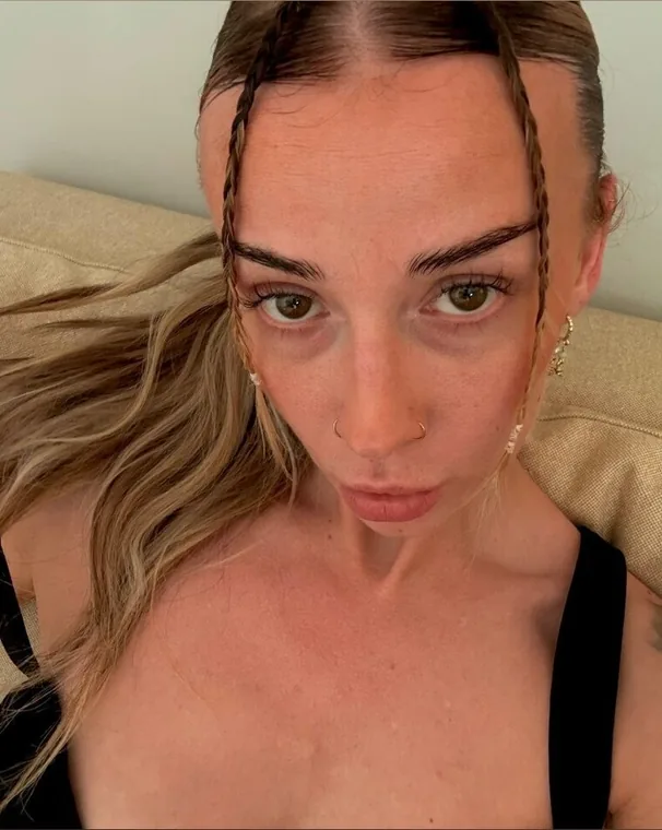 Saga Holm – norsk OnlyFans-skaper